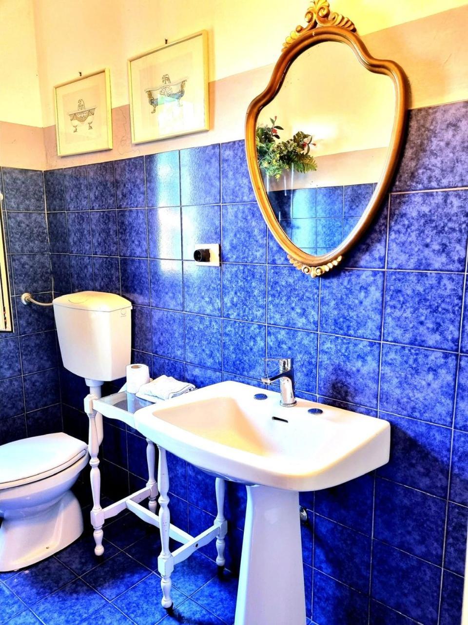 Casa Cambini Bed & Breakfast Marina di Massa Eksteriør bilde